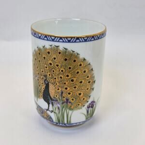 Franklin Porcelain 1985 Peacock Bird & Iris Japanese Porcelain Tea Cup Japan